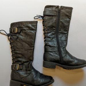 - BU collection lace up black boots